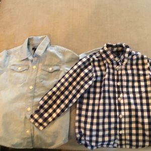 Boys size 5/ XS shirt set.